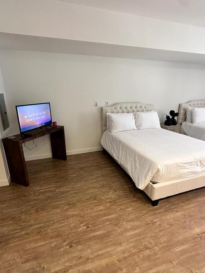Studios Universal 10 Min Drive Free Parking And Wifi Los Angeles Kültér fotó